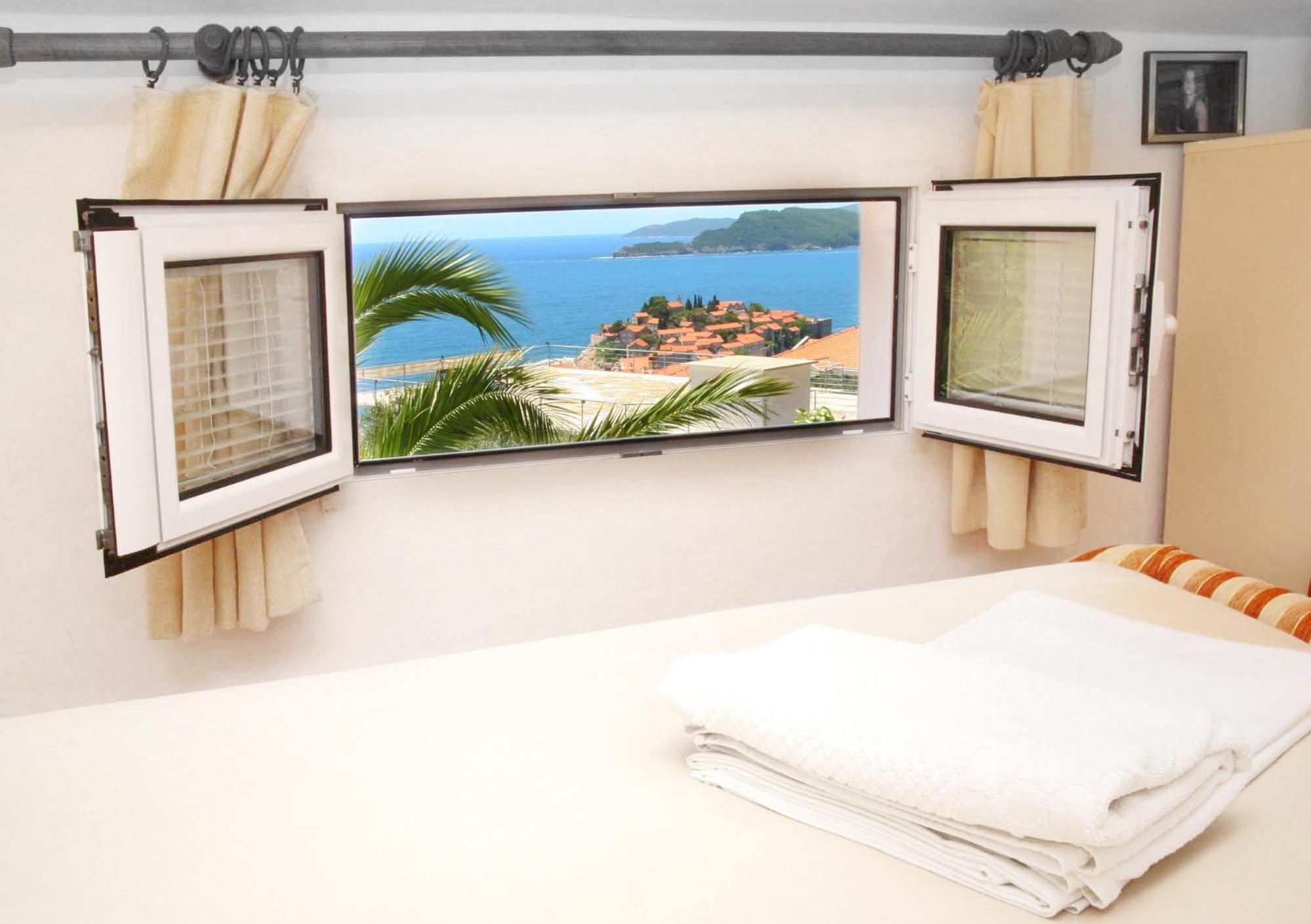 Apartments Antonela Sveti Stefan Bagian luar foto