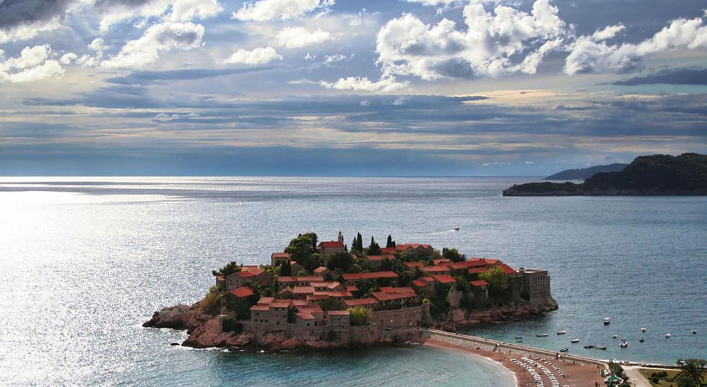 Apartments Antonela Sveti Stefan Bagian luar foto