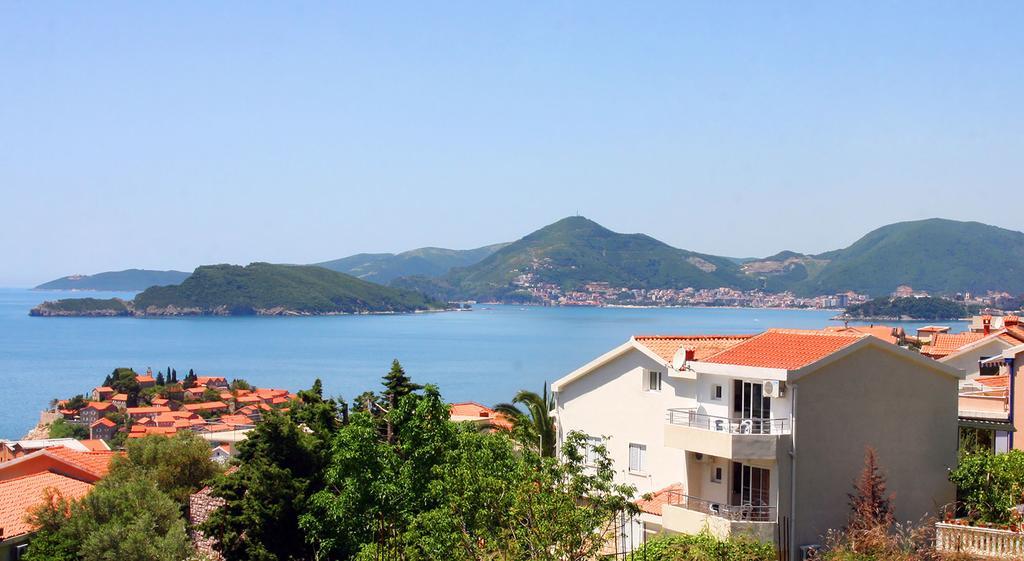 Apartments Antonela Sveti Stefan Bagian luar foto
